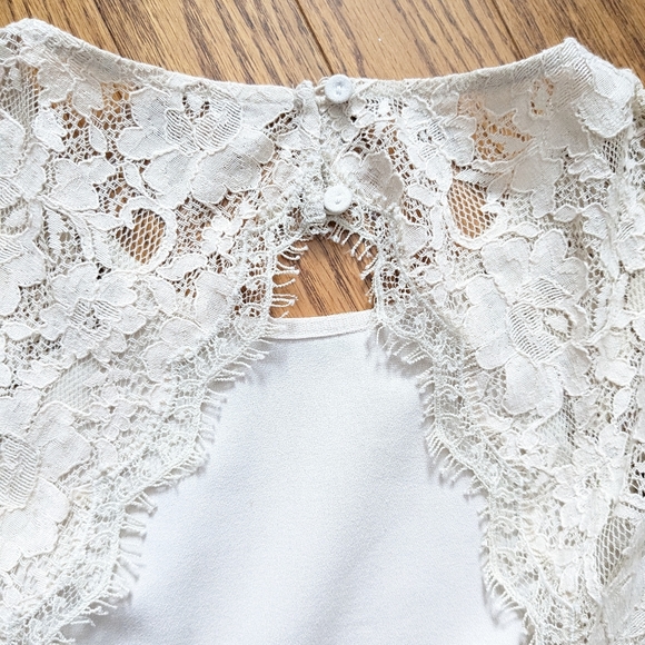 BCBGMaxAzria Mandana Open Back Romper Oatmeal Cream Lace pockets size 6 - Picture 6 of 12